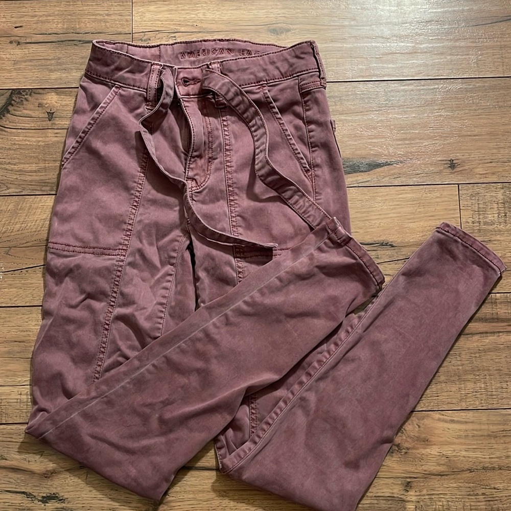 Like New American Eagle Front Tie Super Stretch Jeggings Hi-Rise Size 00 Mauve
